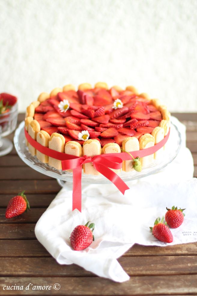 Erdbeer Stracciatella Torte1 (22)